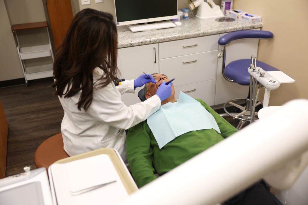 Dentist in Hoffman Estates